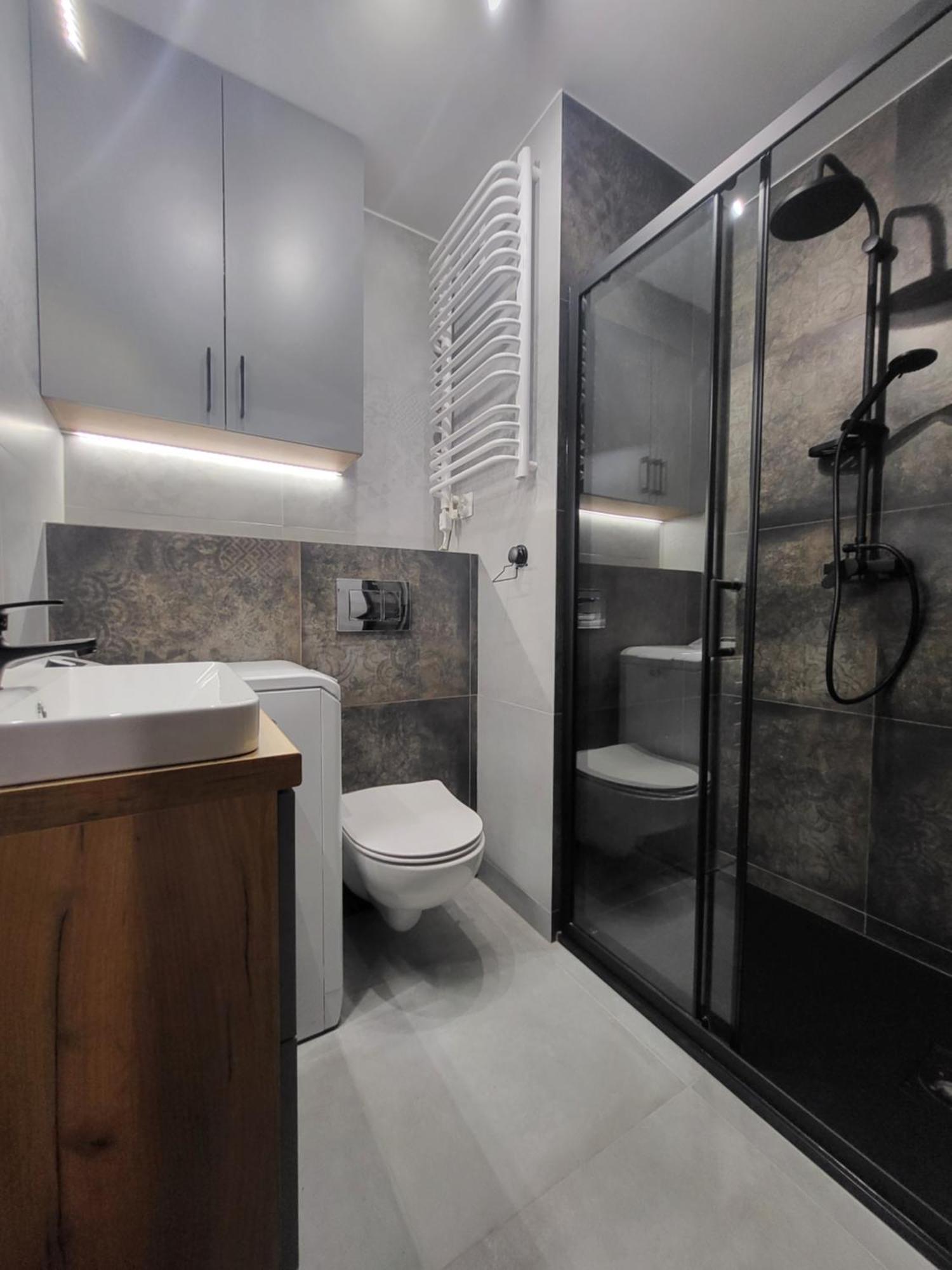 Handy Apartamenty - Mieszkania Na Doby W Centrum Rzeszowa 외부 사진